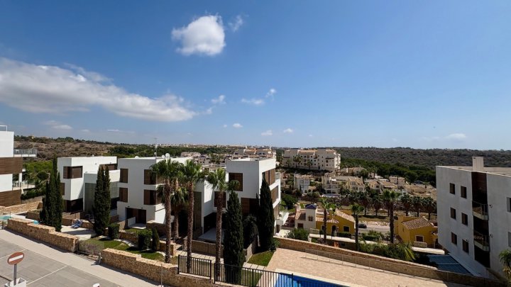 Maisonette-Wohnung mit 3 Schlafzimmern und 2 Bädern im Herzen des Golfplatzes Las Ramblas de Campoamor