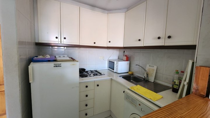 Appartement mit 1 Schlafzimmer, 1 Bad, Tiefgaragenstellplatz und Gemeinschaftspool nur 300 m vom Strand