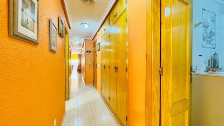Appartement mit 2 Schlafzimmern und 1 Bad im Zentrum von La Mata nur 100 m vom Strand entfernt