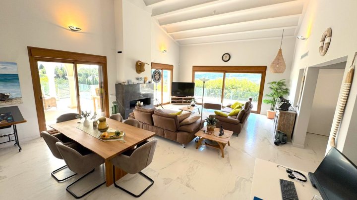 Traumhaft gelegene Luxusvilla in Javea - Südseite Montgo mit vielen Extras und herrlicher Aussicht