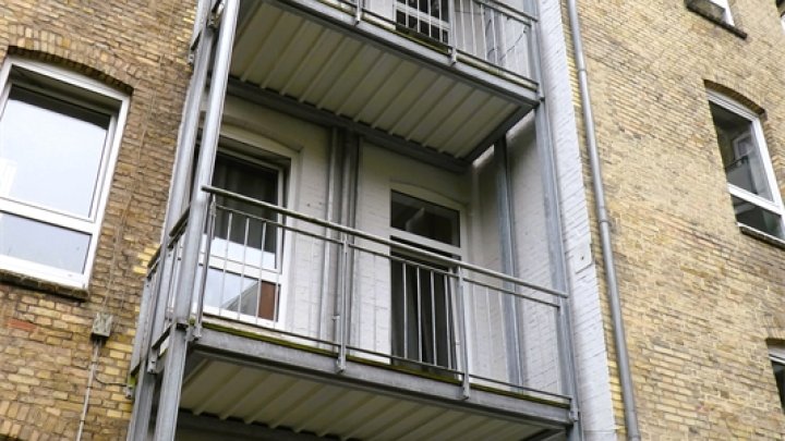 KIEL-SCHREVENTEICH: Bezugsfreie 2-Zimmer-Wohnung in City- und Uninähe (Höhe Städtisches Krankenhaus)