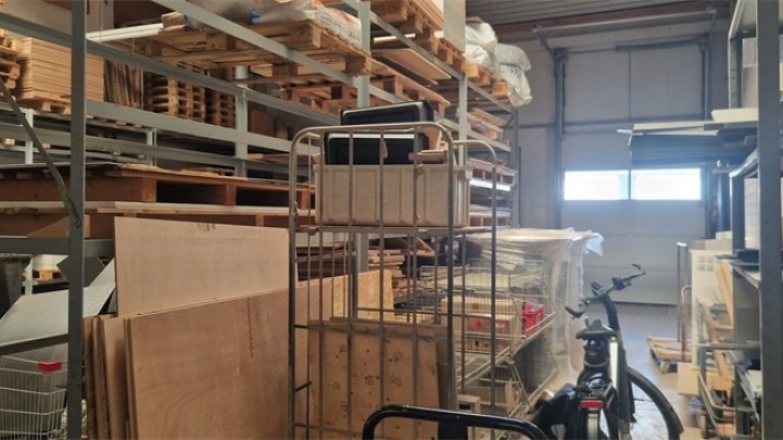 Kiel Wellsee: Produktions- und Lagerflächen zu vermieten! OTTO STÖBEN!