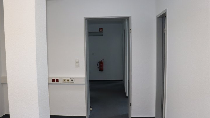 Gute Aussichten: Zentrale Büroflächen mit Stellplätzen in Neumünster! OTTO STÖBEN!