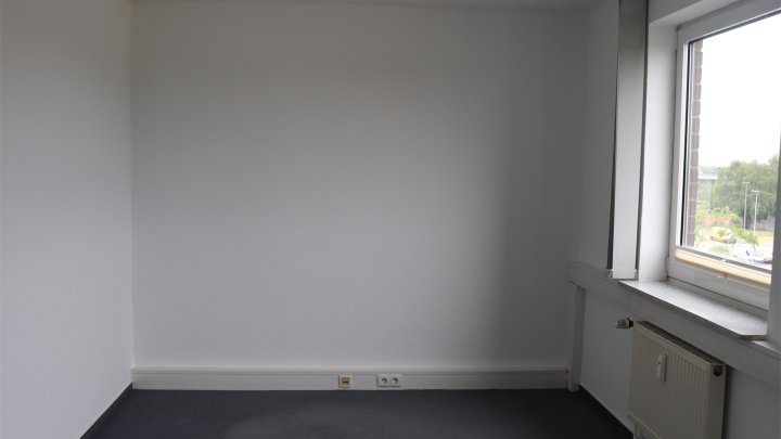 Gute Aussichten: Zentrale Büroflächen mit Stellplätzen in Neumünster! OTTO STÖBEN!