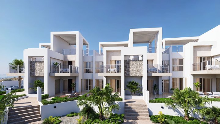 Obergeschoss-Wohnungen mit 2 Schlafzimmern, 2 Bädern, Dachterrasse, Klimaanlage, Einbauküchen mit Elektrogeräten, Kfz-Stellplatz und Gemeinschaftspool