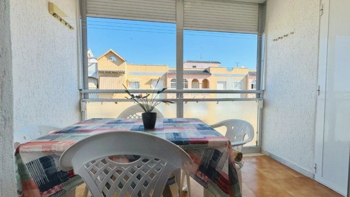 Appartement mit 2 Schlafzimmern, 1 Bad, Tiefgaragenstellplatz und Gemeinschaftspool nur 150 m vom Strand