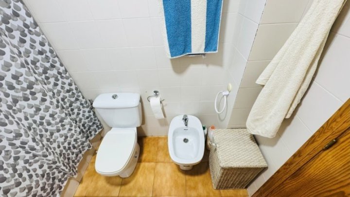 Appartement mit 2 Schlafzimmern, 1 Bad, Tiefgaragenstellplatz und Gemeinschaftspool nur 150 m vom Strand