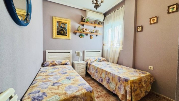 Penthouse-Wohnung mit 2 Schlafzimmern, 2 Bädern und Tiefgaragenstellplatz nur 200 m vom Strand
