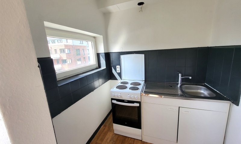 Ab sofort: Nette 2- Zimmer Wohnung, nur 250 Meter zum kleinen Eutiner See - OTTO STÖBEN GmbH