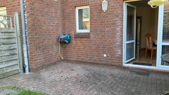 Husum: 3 Zimmer-Erdgeschosswohnung mit Terrasse in guter Lage zu vermieten! OTTO STÖBEN Immobilien