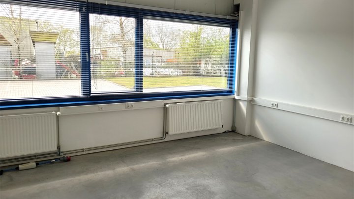 Gepflegte Produktionshalle in Schönkirchen! OTTO STÖBEN!