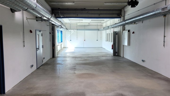 Gepflegte Produktionshalle in Schönkirchen! OTTO STÖBEN!