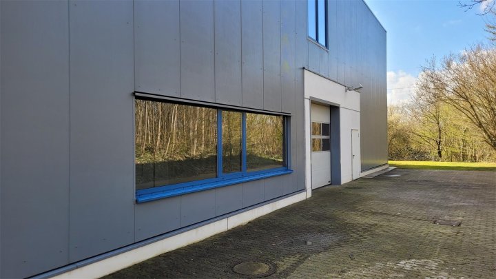 Gepflegte Produktionshalle in Schönkirchen! OTTO STÖBEN!