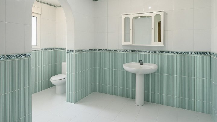 Villa in La Sella mit 4 Schlafzimmern, 4 Bädern, Touristenlizenz sowie Golf- und Meerblick