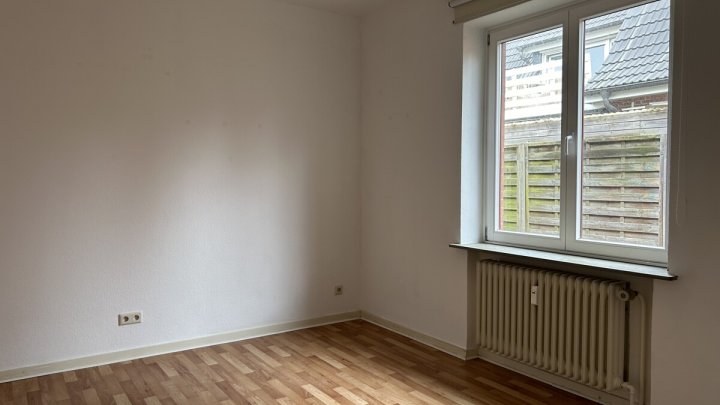 Lebens- und Arbeitsraum in einem: Ihr Haus in Heide! OTTO STÖBEN GmbH