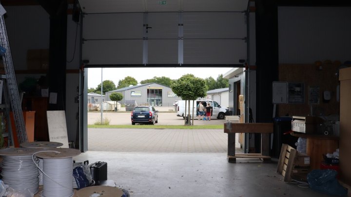 Moderne Gewerbehalle in Büdelsdorf bei Rendsburg zu vermieten! OTTO STÖBEN!