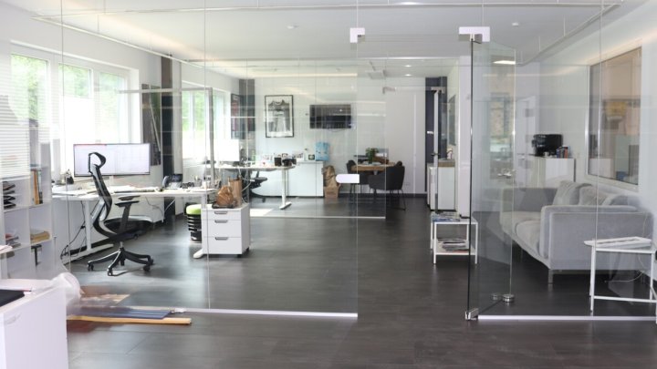 Moderne Gewerbehalle in Büdelsdorf bei Rendsburg zu vermieten! OTTO STÖBEN!