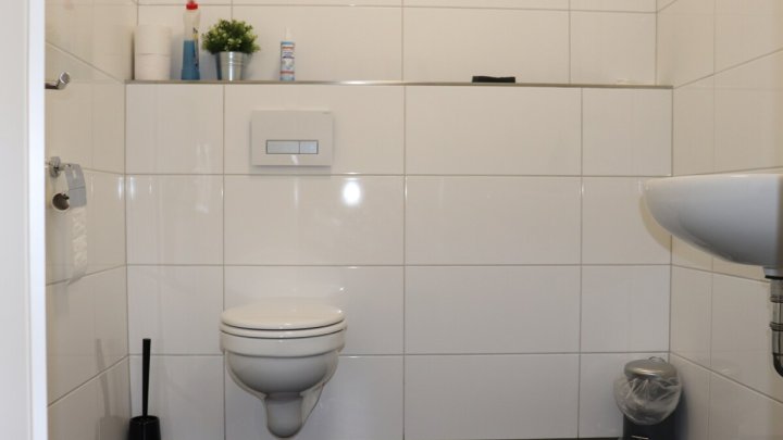 Moderne Gewerbehalle in Büdelsdorf bei Rendsburg zu vermieten! OTTO STÖBEN!