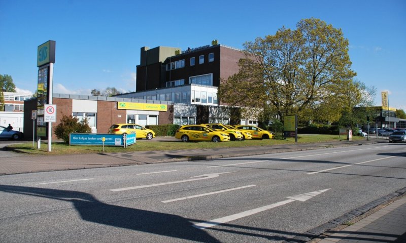 Neumünster zentral! Büroflächen mit Stellplätzen zu vermieten! OTTO STÖBEN!