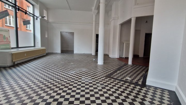 Eckladenfläche Nahe des Sophienhofs zu vermieten! OTTO STÖBEN!