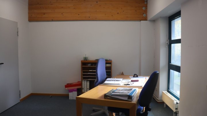 Kiel Wellsee: Produktions- und Lagerflächen mit Freifläche zu vermieten! OTTO STÖBEN!