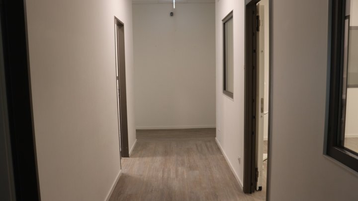 Kiel Wellsee: Moderne Bürofläche mit Stellplatzmöglichkeiten! OTTO STÖBEN!