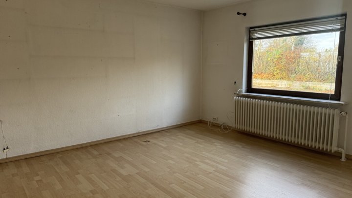 Seltene Gelegenheit: EFH in Suchsdorf mit großem Garten - OTTO STÖBEN GmbH