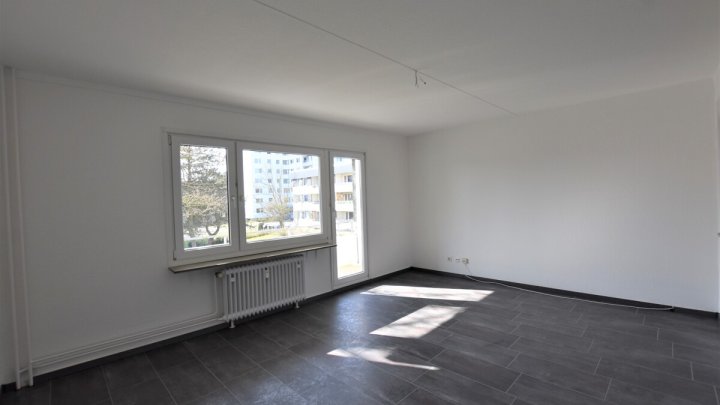 Große 3,5-Zimmer-Wohnung mit Balkon in Bad Schwartau - OTTO STÖBEN GmbH
