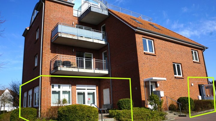 INVESTOREN HIGHLIGHT Wohn- u Geschäftshaus 7 WE + Gewerbe + Parkplatz in Eutin -OTTO STÖBEN GmbH