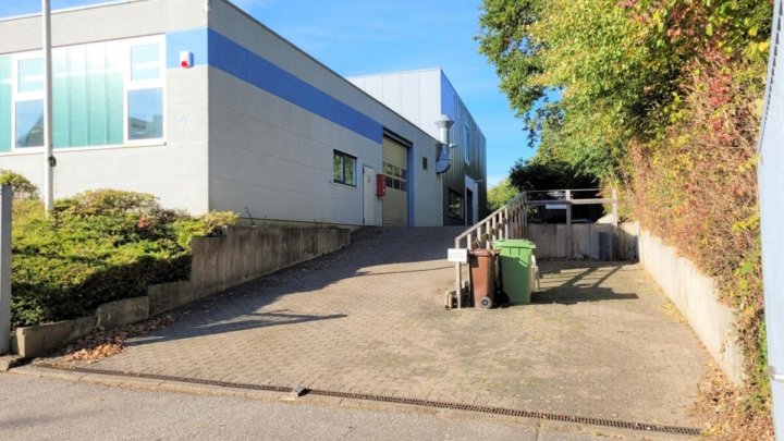 Moderne und funktional geplante Gewerbehalle in Schönkirchen zu erwerben! OTTO STÖBEN!