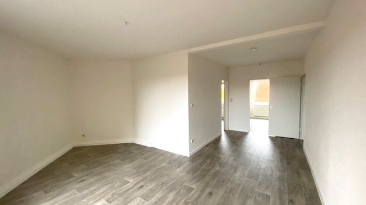 1 MONAT MIETFREI! Schicke 2,5-Zimmer-Wohnung mit Balkon und grünem Innenhof - Otto Stöben GmbH