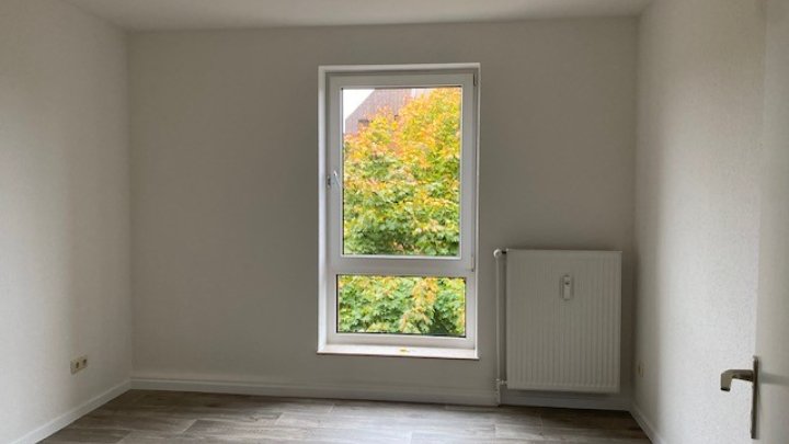 1 MONAT MIETFREI! Schicke 2,5-Zimmer-Wohnung mit Balkon und grünem Innenhof - Otto Stöben GmbH