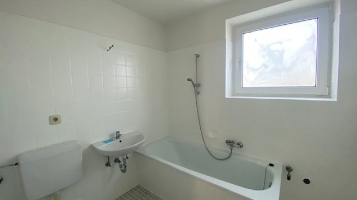 XMAS-SPEZIAL: MIETFREIE ZEIT IN BRUNSBÜTTEL Renovierte 2-Zimmer-Wohnung + Balkon OTTO STÖBEN GmbH