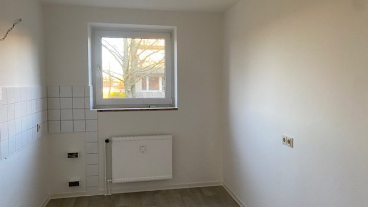 XMAS-SPEZIAL: MIETFREIE ZEIT IN BRUNSBÜTTEL Renovierte 2-Zimmer-Wohnung + Balkon OTTO STÖBEN GmbH