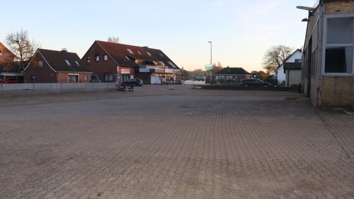 Werkhalle mit Büro und Lager im Ostseebad Schönberg – für Käufer provisionsfrei! OTTO STÖBEN!