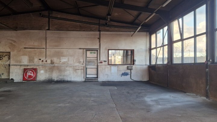 Werkhalle mit Büro und Lager im Ostseebad Schönberg – für Käufer provisionsfrei! OTTO STÖBEN!