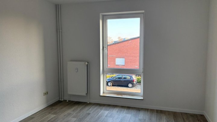 BRUNSBÜTTEL: 1 Monat mietfrei wohnen!

2,5-Zimmer-Whg. mit Balkon 

(nur mit Wohnberechtigungsschein)