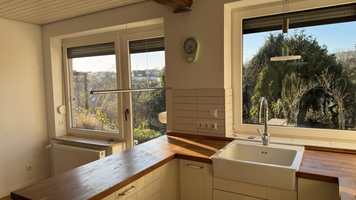 Meerblick inklusive: Renovierte Immobilie in Laboe - OTTO STÖBEN GmbH