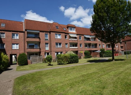 Einsteinstraße Balkonseite