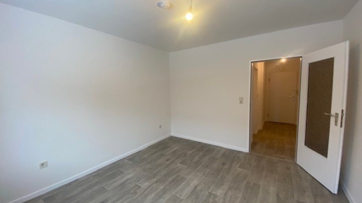 AB SOFORT: MIETFREIE ZEIT IN BRUNSBÜTTEL Renovierte 2-Zimmer-Wohnung + Balkon OTTO STÖBEN GmbH