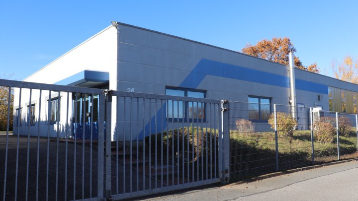 Repräsentative, moderne und gepflegte Gewerbeimmobilie in Kiel! OTTO STÖBEN!