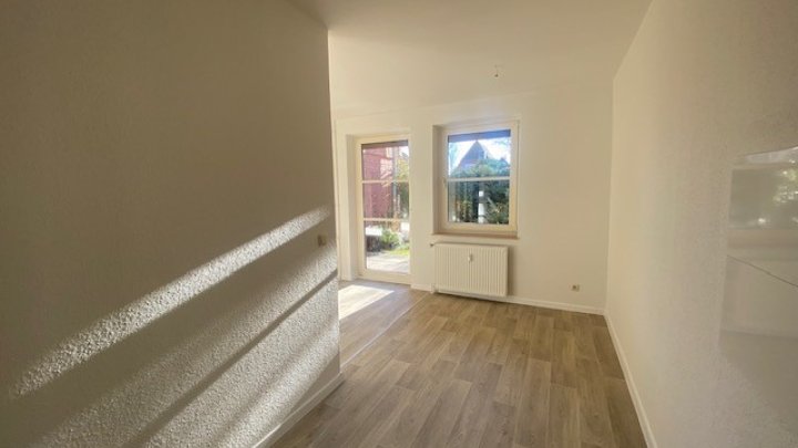 NEUJAHRSANGEBOT: MIETFREIE ZEIT IN BRUNSBÜTTEL Helle 2-Zimmer Terrassenwohnung - OTTO STÖBEN GmbH