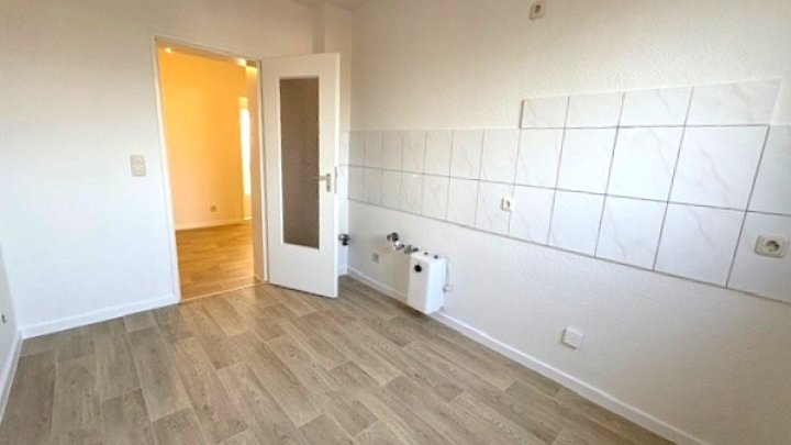 AB SOFORT: MIETFREIE ZEIT IN BRUNSBÜTTEL Renovierte 2-Zimmer-Wohnung + Balkon OTTO STÖBEN GmbH