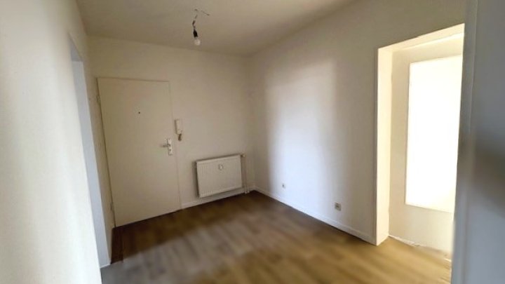 AB SOFORT: MIETFREIE ZEIT IN BRUNSBÜTTEL Renovierte 2-Zimmer-Wohnung + Balkon OTTO STÖBEN GmbH