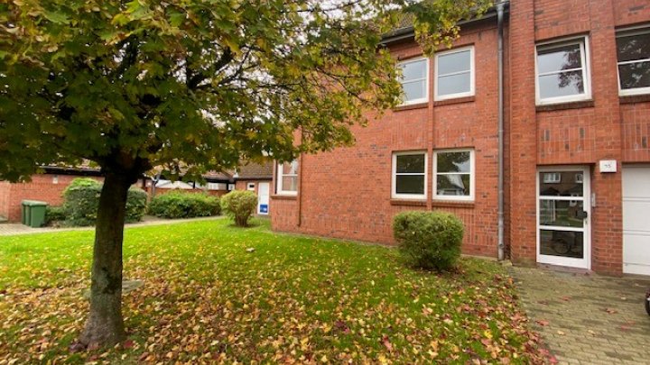 NEUJAHRSANGEBOT: MIETFREIE ZEIT IN BRUNSBÜTTEL 3-Zimmer Terrassenwohnung  OTTO STÖBEN GmbH ab sofort