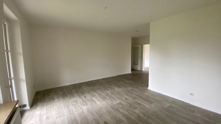 NEUJAHRSANGEBOT: MIETFREIE ZEIT IN BRUNSBÜTTEL 3-Zimmer Terrassenwohnung  OTTO STÖBEN GmbH ab sofort