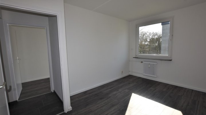 Große 3,5-Zimmer-Wohnung mit Balkon in Bad Schwartau - OTTO STÖBEN GmbH