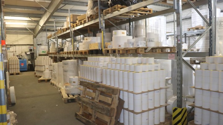 Zentrale Hallen- und Büroflächen fürs produzierende Gewerbe oder für Lagerzwecke! OTTO STÖBEN!