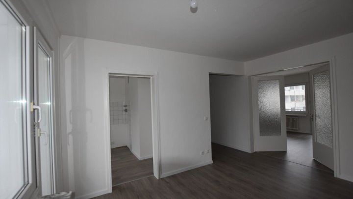 Helle 4-Zimmer-Wohnung+ 2 Balkone + Gäste-WC in Bad Schwartau - OTTO STÖBEN GmbH