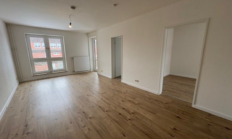 1 Monat keine Kaltmiete zahlen! Bezugsfreie 2-Zimmer-Wohnung in Brunsbüttel- Otto Stöben GmbH